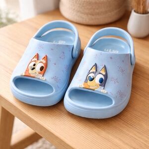 Bluey Character Slides Size 12